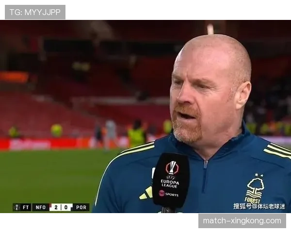 戴奇:上半场表现糟糕,场上回传失误频繁 戴奇:上半场表现糟糕,场上回传失误频繁