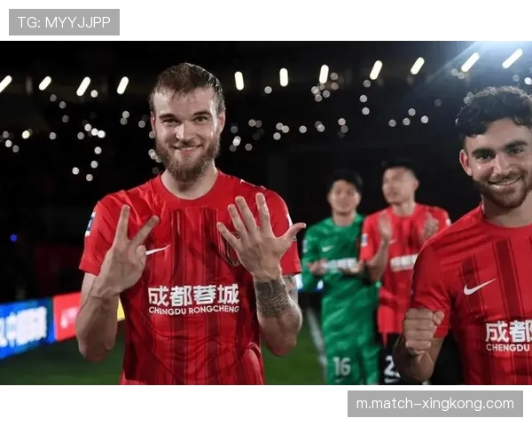 韦林顿带伤作战显斗志 成都蓉城外援轮换策略亟待优化