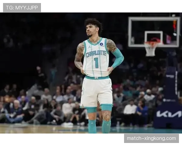 黄蜂拉梅洛鲍尔半场20分，率队终结对国王多年客场连败