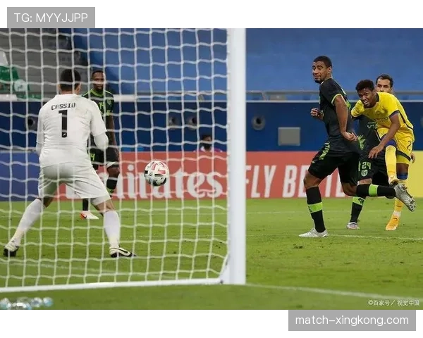 热刺射门转化率14.3%排名第二，292次射门收获42球效率稳定